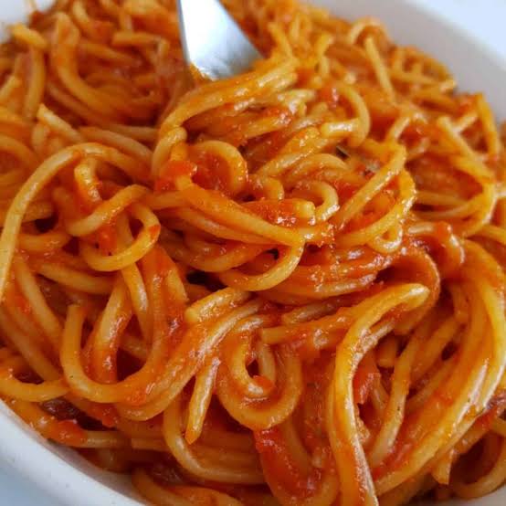Jollof spaghetti